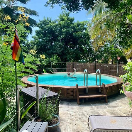 Banan Woz Apartment Bouillante Luaran gambar