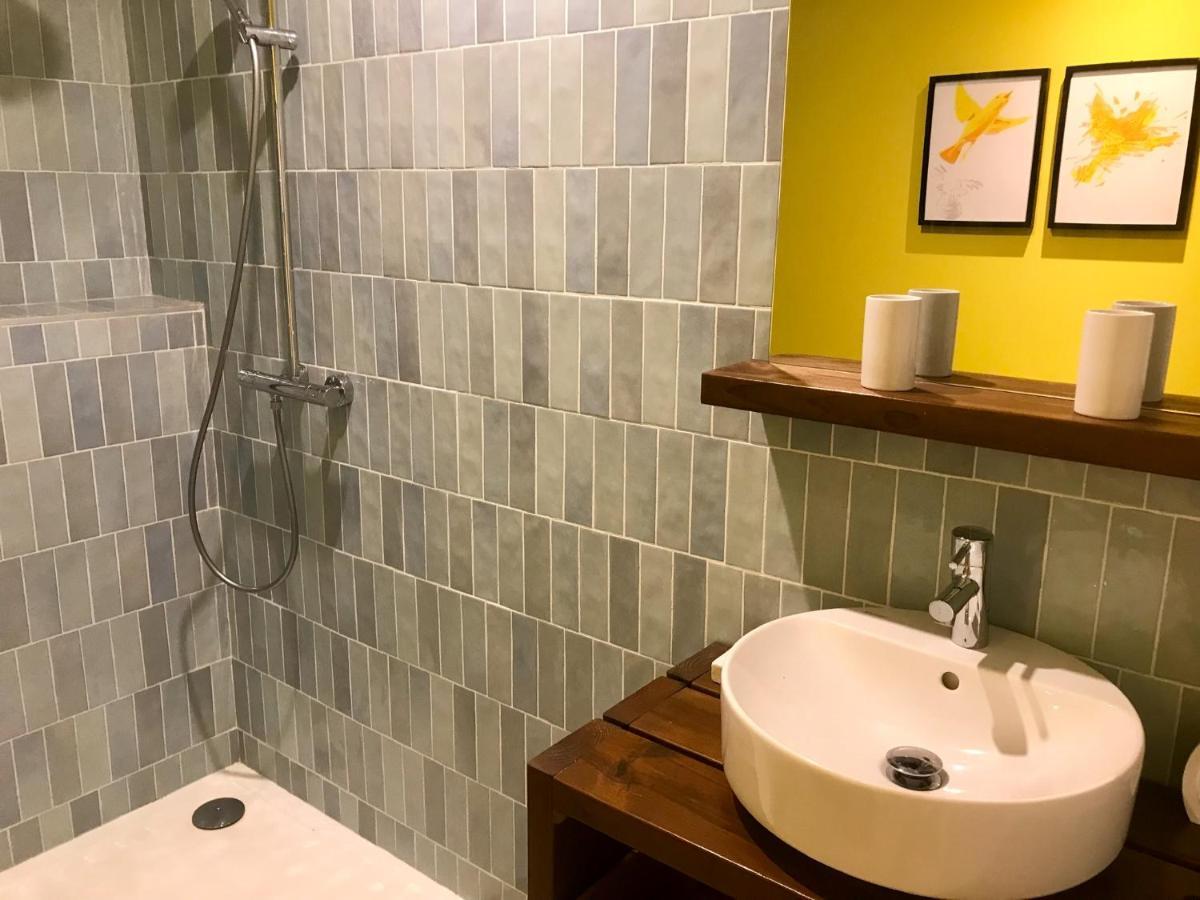 Banan Woz Apartment Bouillante Luaran gambar